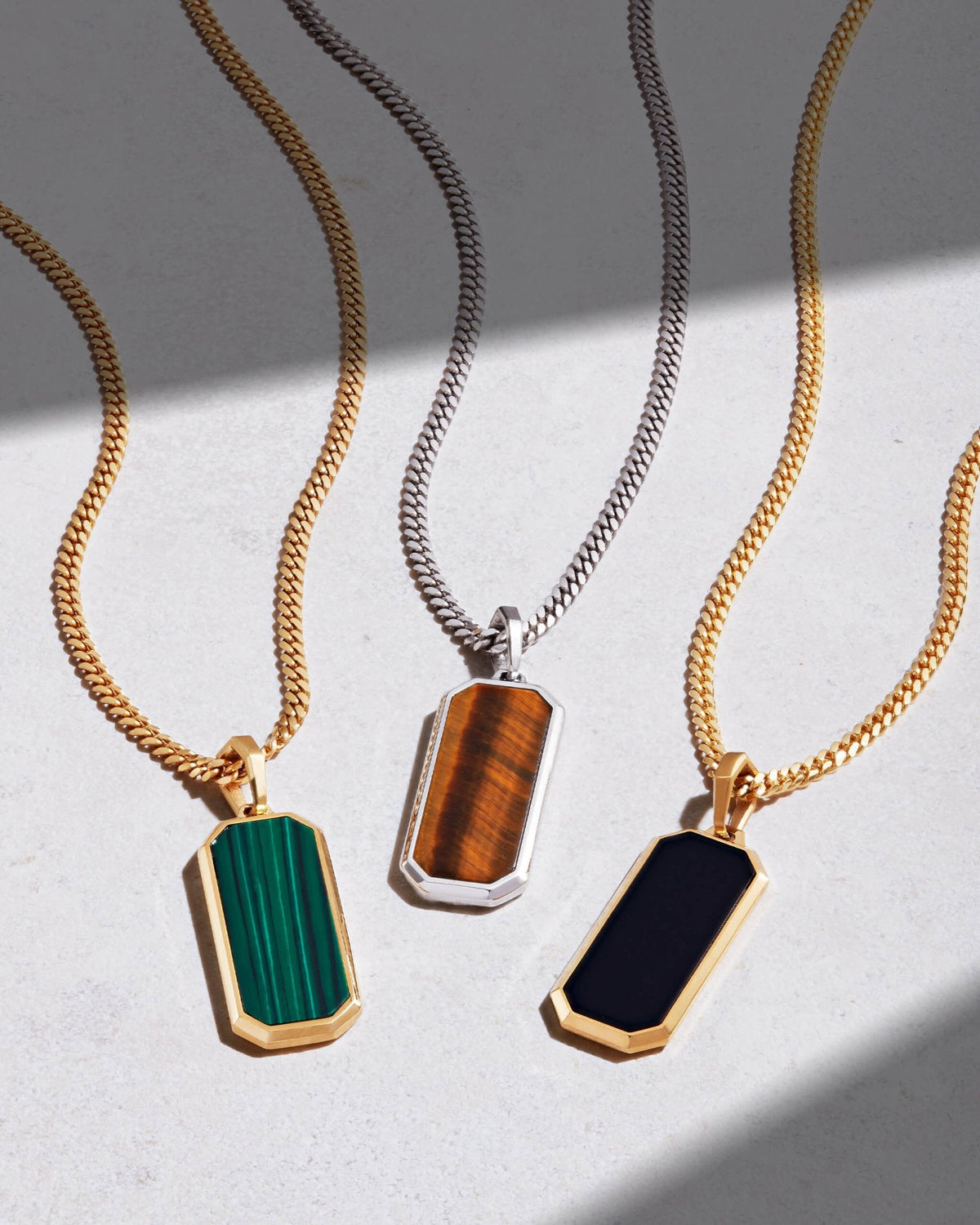 Onyx Beverly Pendant