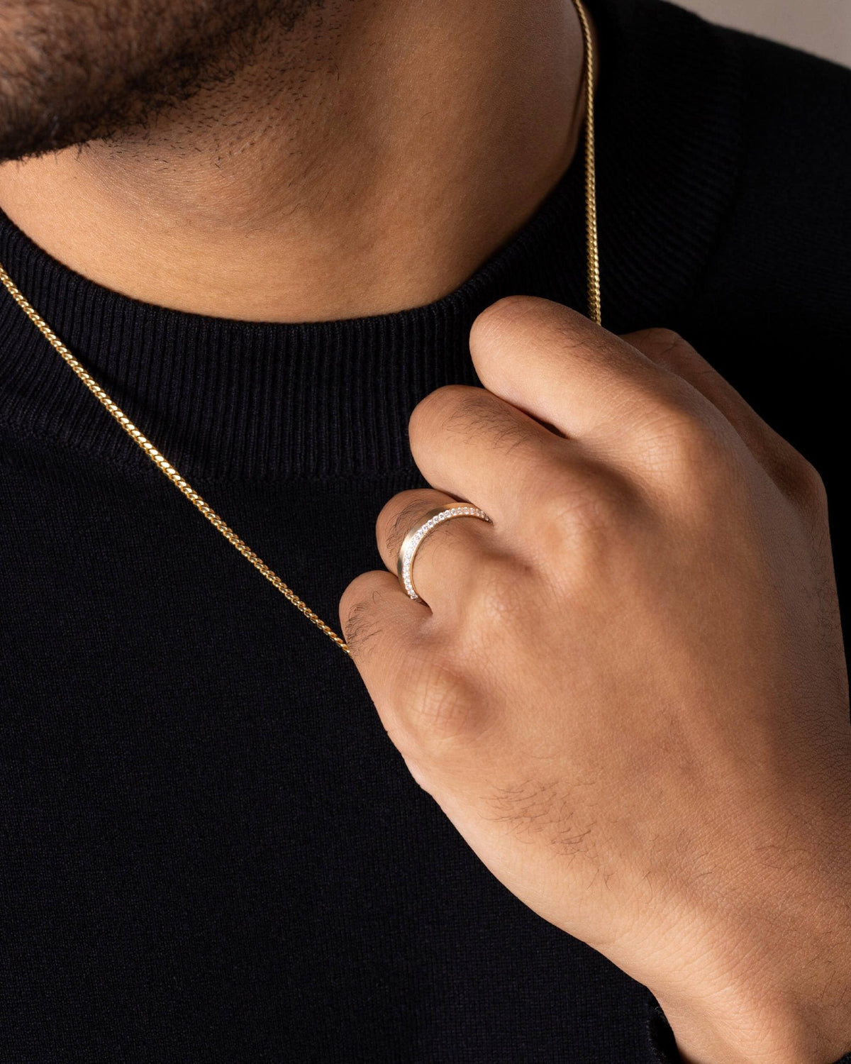 Beveled Pavé Diamond Band 4mm