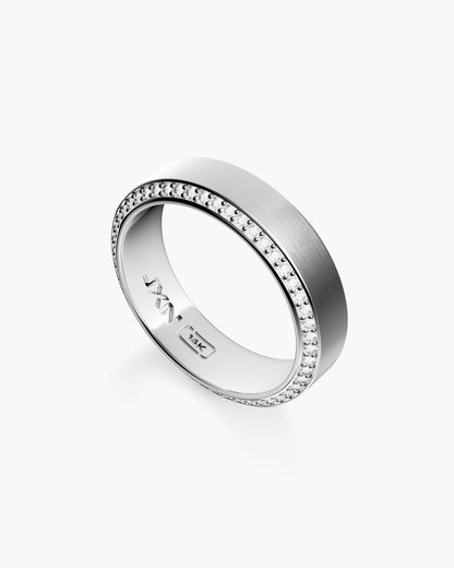 Beveled Pavé Diamond Band 6mm