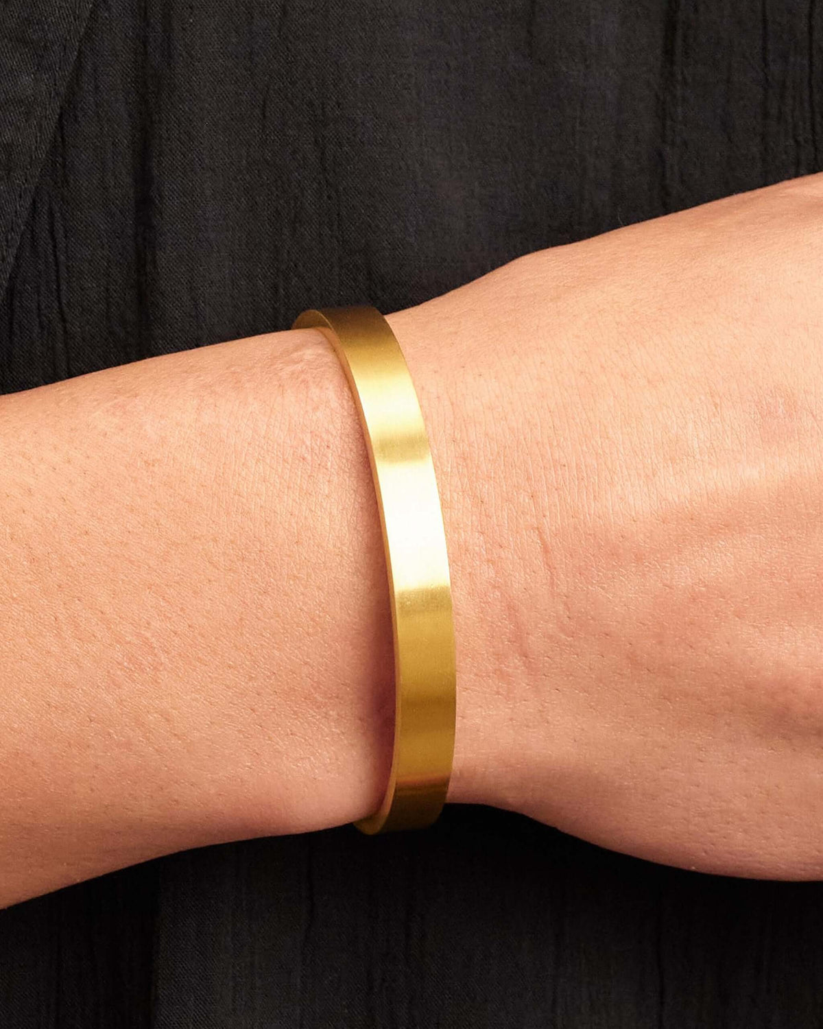 Classic Cuff Bracelet Gold