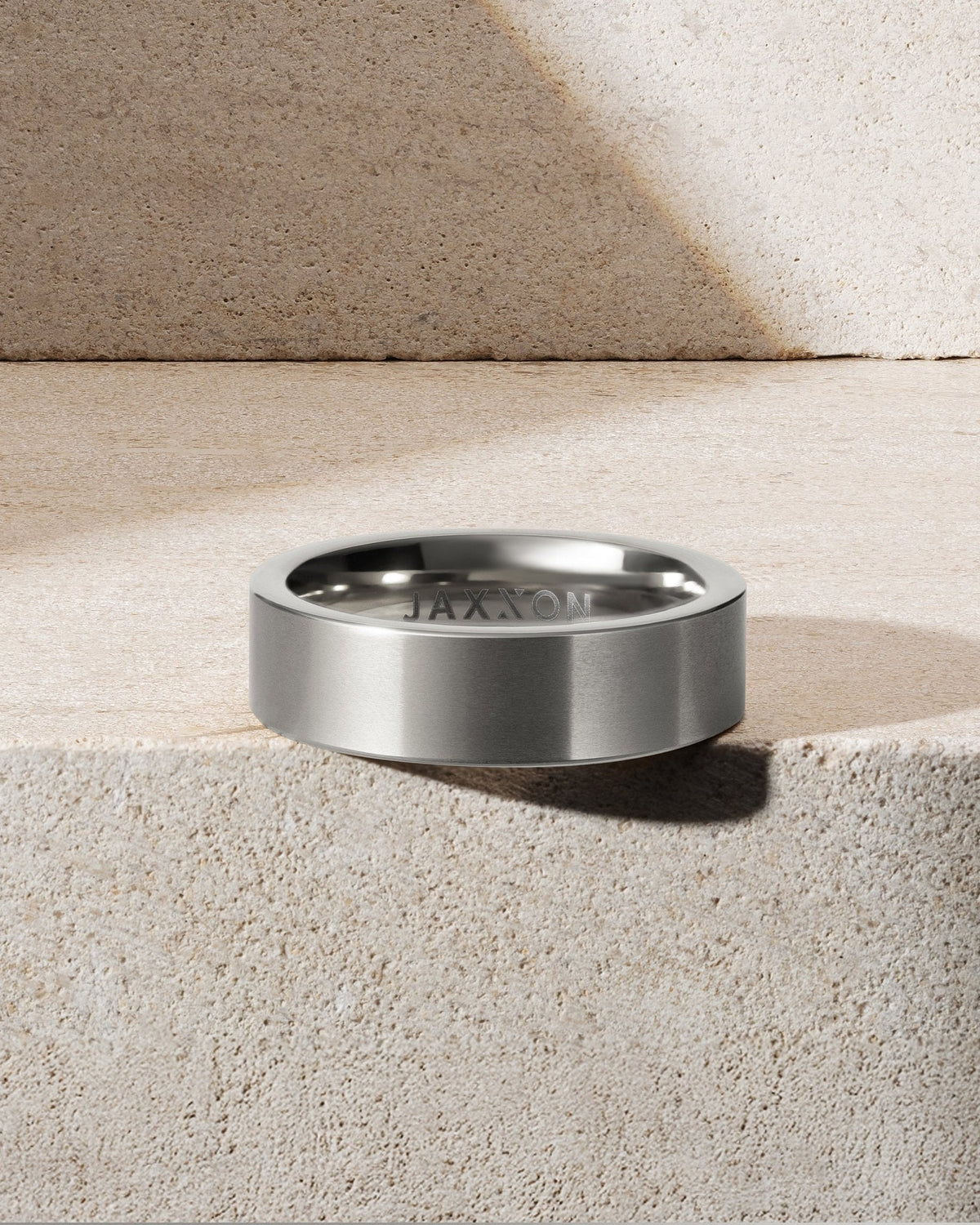 Flat Comfort Fit Band 7mm