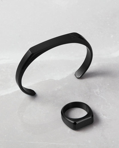 Signet Ring Black