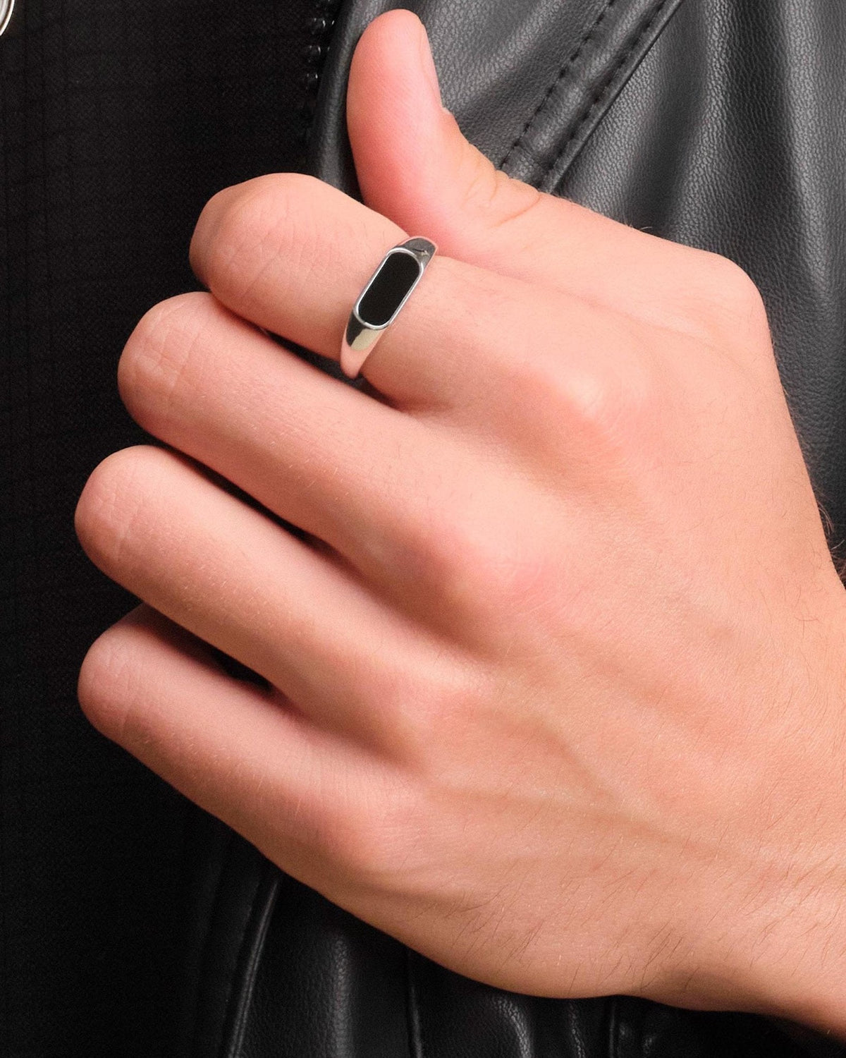 Stadium Signet Ring Silver