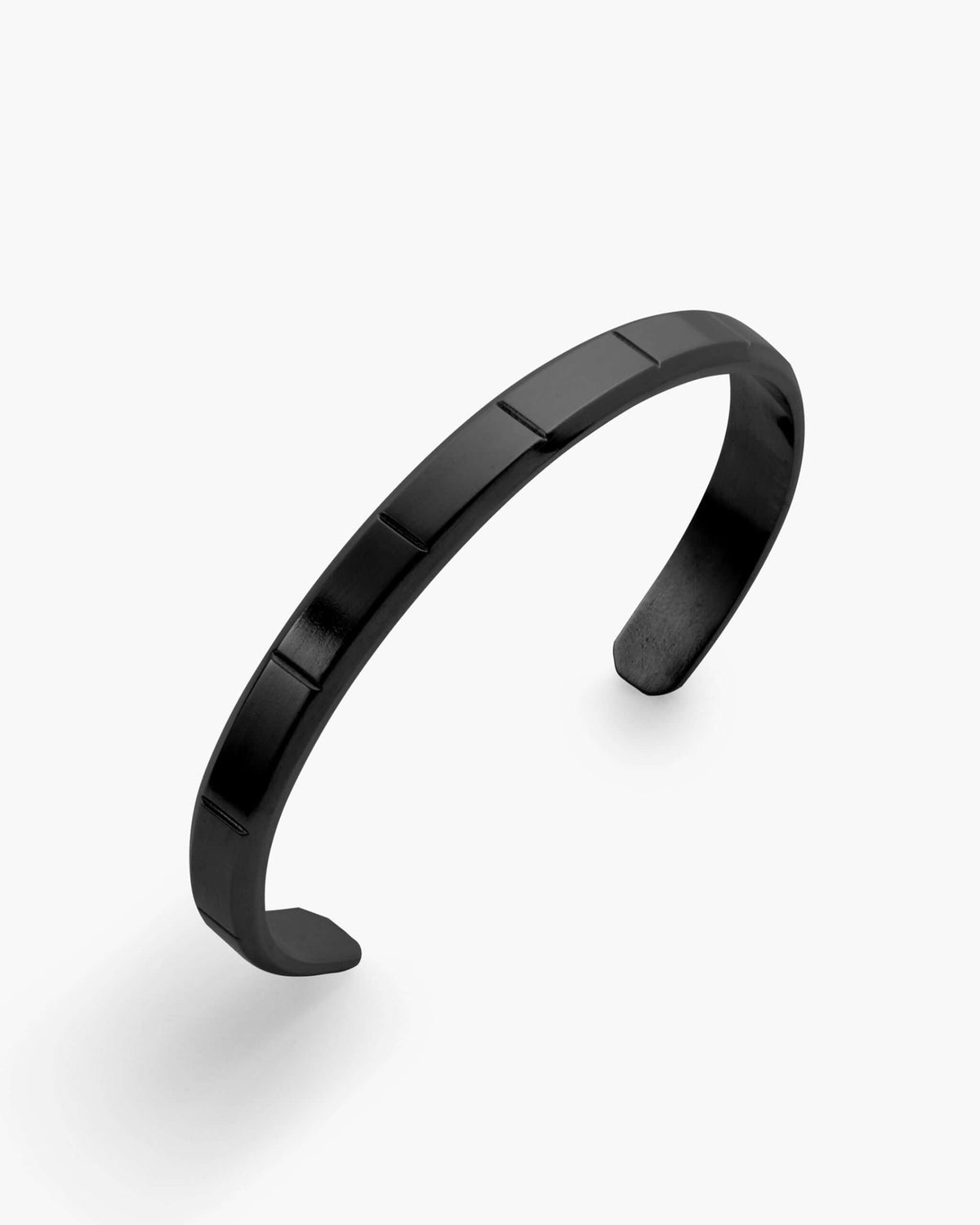 Wilshire Cuff Bracelet Black