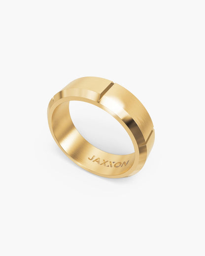 Wilshire Ring Gold