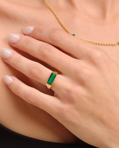 Womens Beveled Malachite Signet Ring