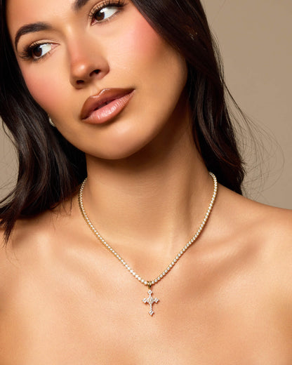 Women's Pavé Cross Pendant