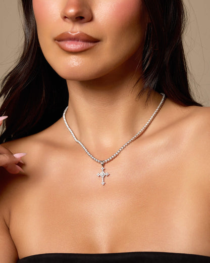 Women's Pavé Cross Pendant
