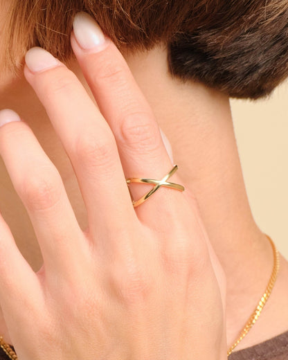 Women's Crossover Ring Gold