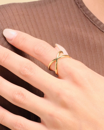 Women's Crossover Ring Gold